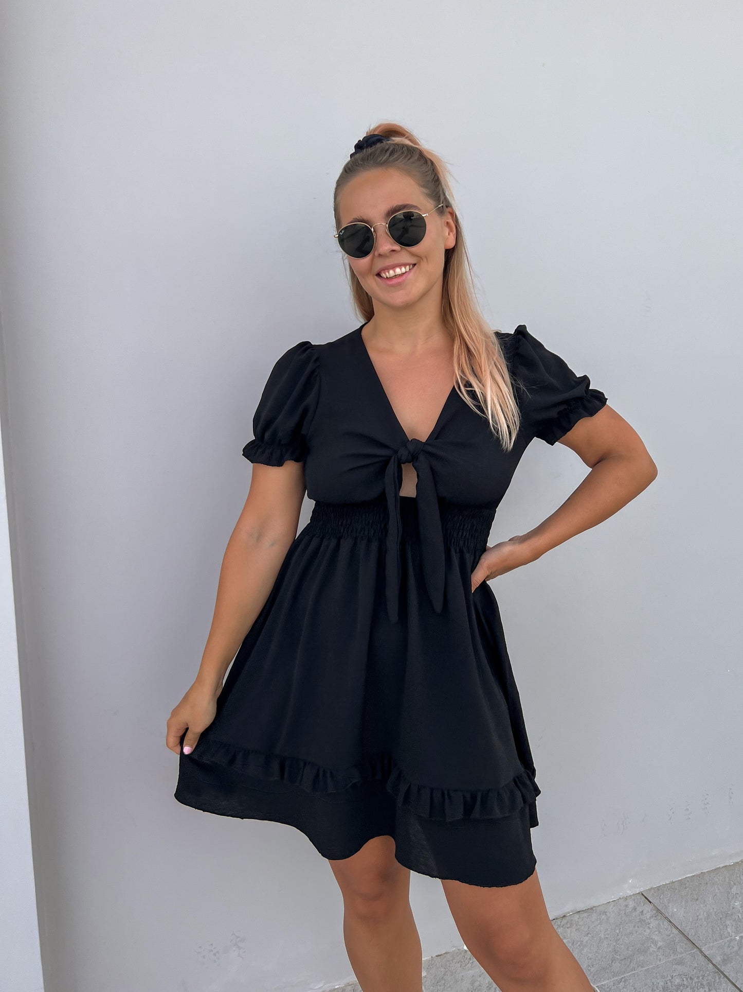 True Beauty Mekko / Musta